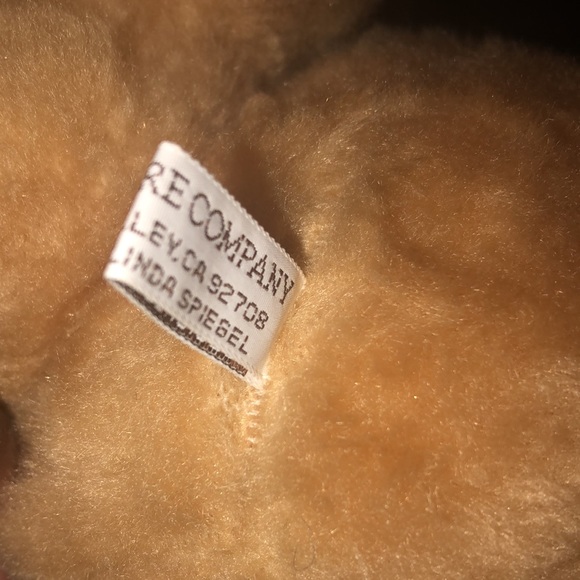 Bearly There Linda Spiegel Artist Bear Jointed Suede Hump Back Teddy Bear CUTE - Picture 5 of 6